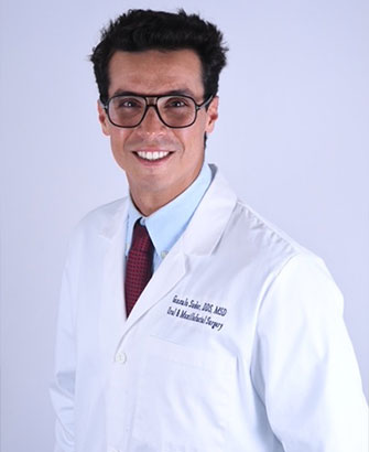 Dr. Gonzalo Sader
